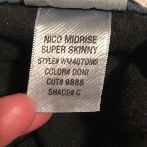 Hudson Brand Jeans - Picture 5 of 5